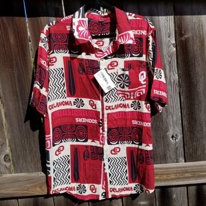 NWT FOCO Oklahoma Sooners Tiki Button-Up Hawaiian Shirt Size L